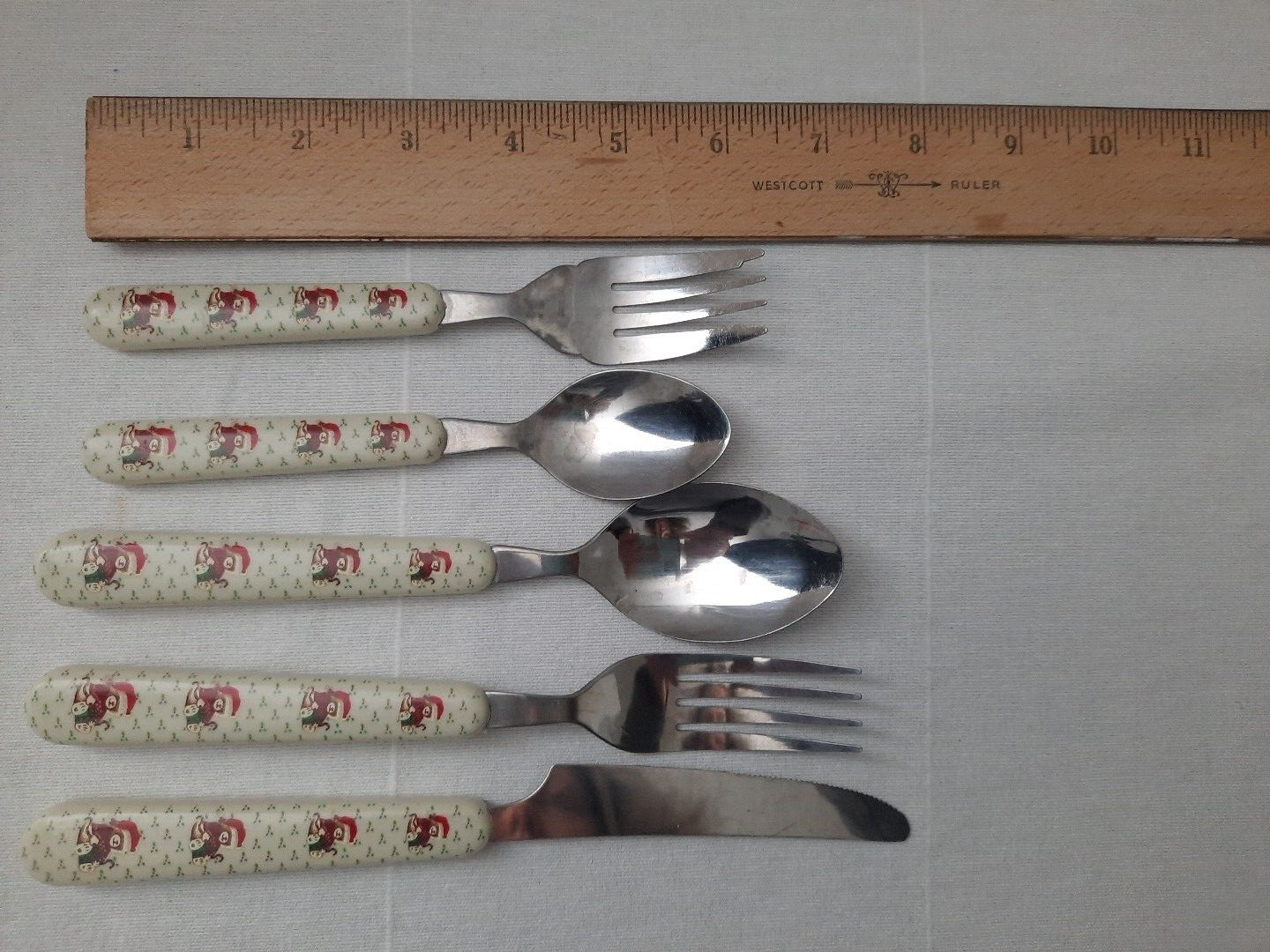 Vintage 38 Piece Lot Christmas Teddy Bears Stainless Flatware w/ Plastic Handles