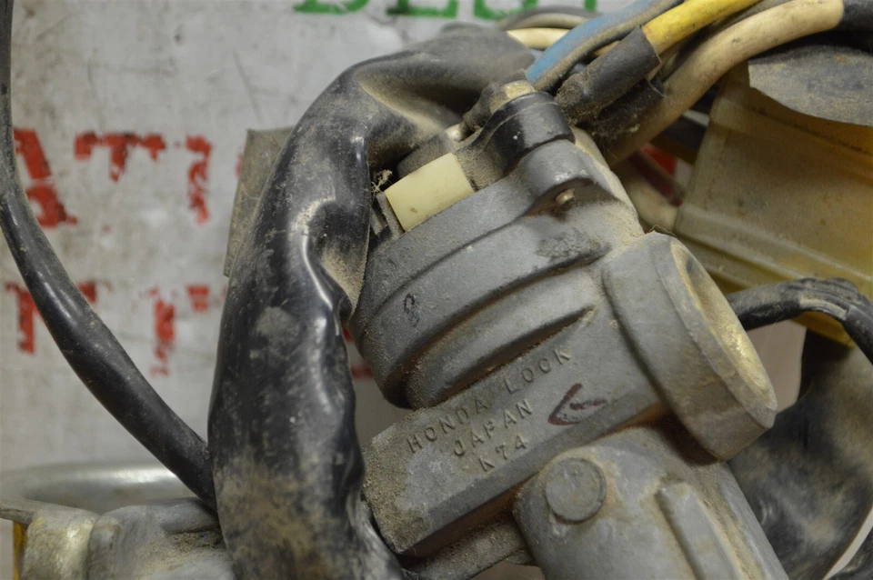 Conjunto de bloqueo de interruptor de encendido Honda Accord 1986 cupé con llave 10-10F7 Bx 1 Foto 2 de 4