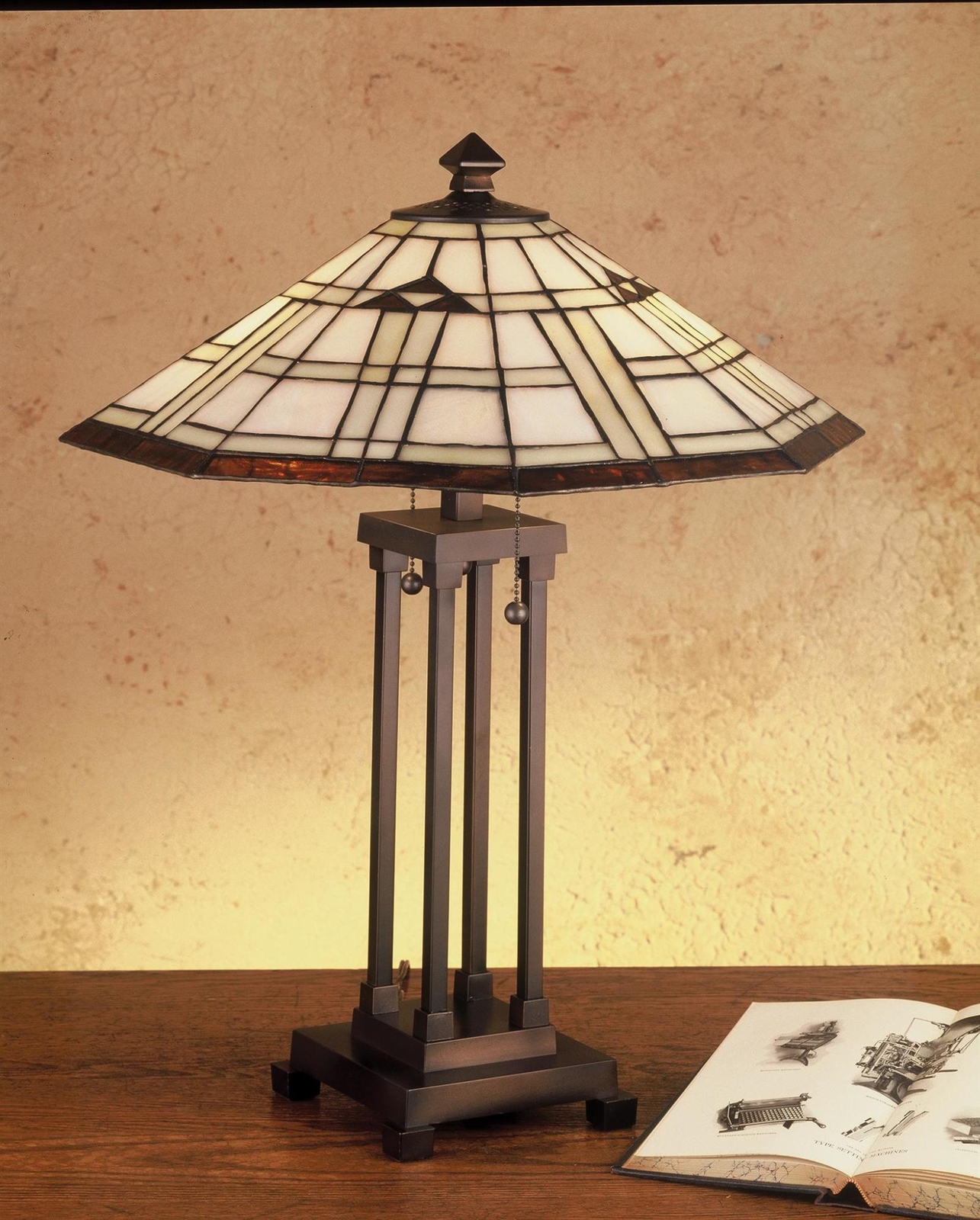 Meyda Tiffany 50281 Vintage Southwest Stained Glass / Tiffany - Tiffany Glass