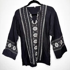 Vintage Guatemalan Embroidered Tunic Top Unisex Size M Charcoal Gray White