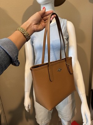 【美品】COACH レザー トートバッグ ブラック　ブラウンF71039 美品】COACH レザー トートバッグ ブラック ブラウンF71039 - メルカリ