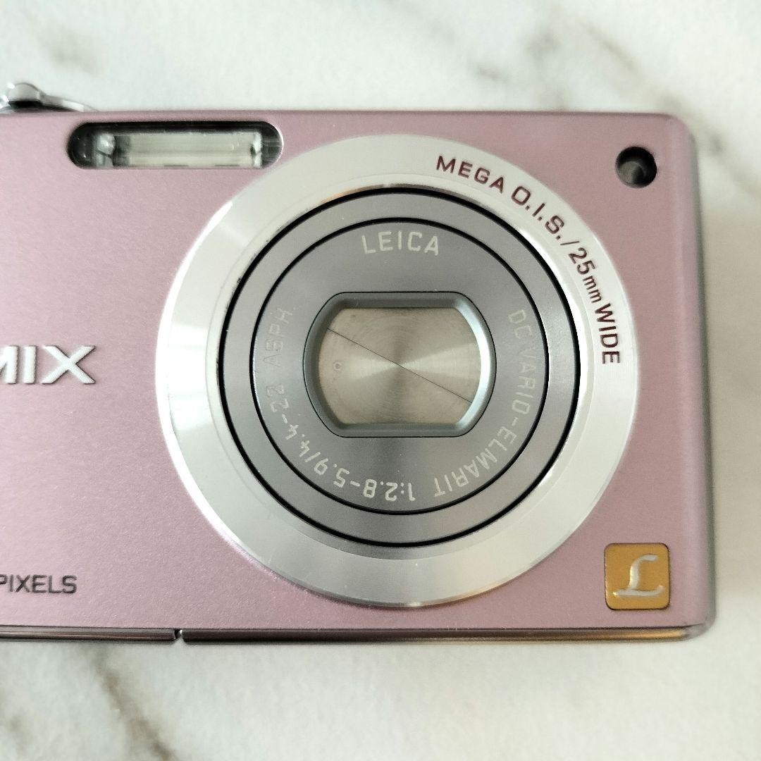 Panasonic LUMIX DMC-FX40 Pink Compact Digital Camera [No English