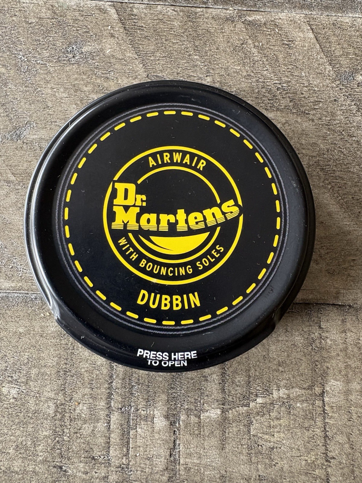 Dr. Martens Dubbin Wax She Cleeaner