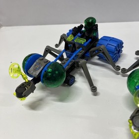Lot Of 2 Lego 6837 Space Insectoids COSMIC CREEPER Complete w/1 Instruction Book