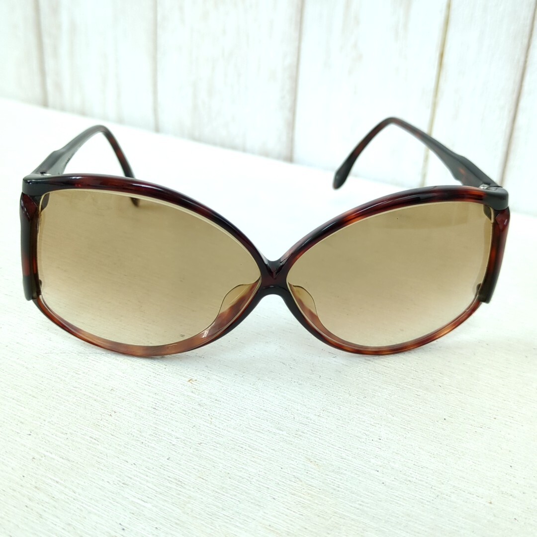 Occhiali da sole Yves saint Laurent marroni da donna usati dal Giappone