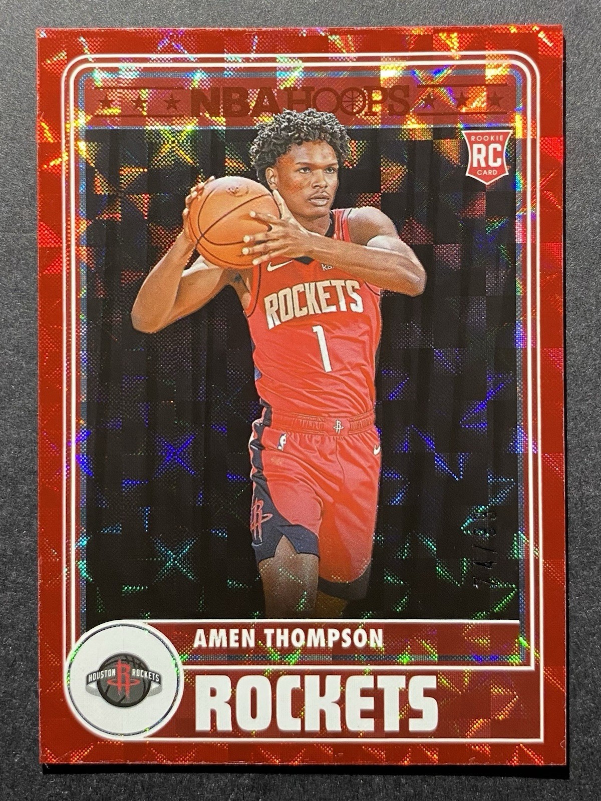 2023-24 Hoops Asia Hyper Red #300 Amen Thompson /99 Rookie Color Match Rockets