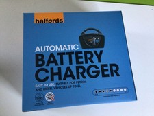 HALFORDS AUTOMATIC BATTERY CHARGER