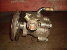 Pompe direction assistée Mitsubishi L200