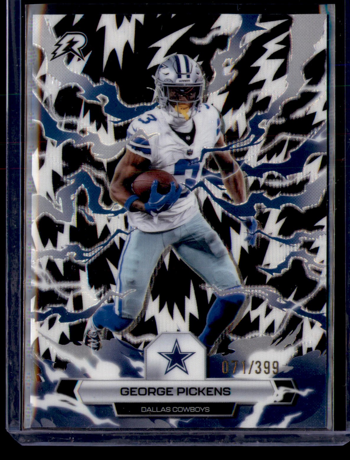 George Pickens 2025 Topps Resurgence Black & White Surge Refractor #/399 #27