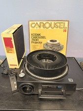 Kodak Carousel 760H Projector w/ Carrying Case 140 Slide Tray TESTED