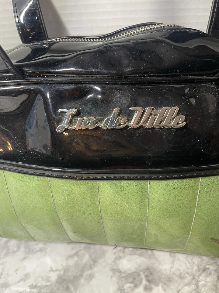 Bolso Cartera Lux De Ville Negro Patente Brillante Verde Lima Rockabilly Pinup Retro Foto 4 de 4