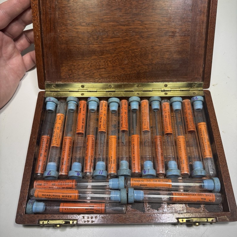 Van Keuren Thread Measuring Wire Library  60° HSS 20 PIeces Mahogany Case *READ