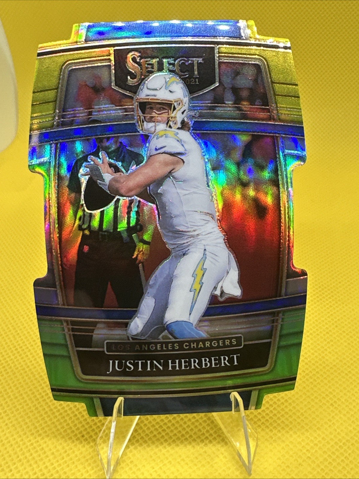 2021 Panini Select - Concourse Justin Herbert #19 Silver Prizm Die-Cut
