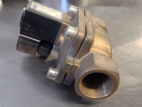 NOS Burkert 450097W 1" Npt 230psi Solenoid Valve 110/120v Y5 - Picture 4 of 5