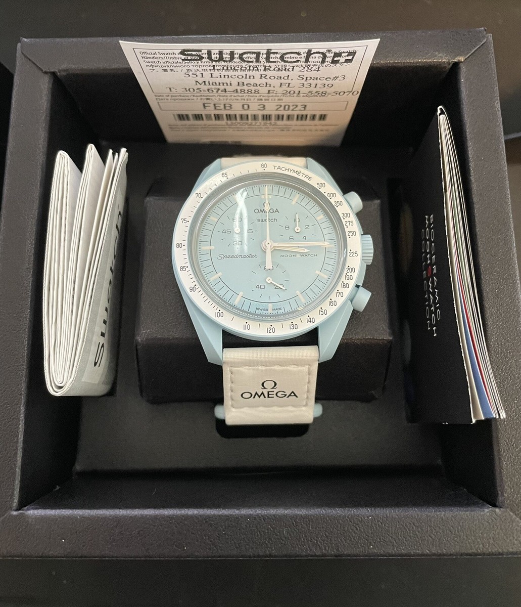 Omega × Swatch  MISSION TO URANUS MISSION TO URANUS - Bioceramic MoonSwatch Collection