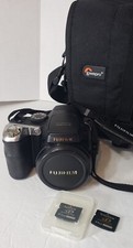 FUJI Finepix S8100fd Digital Camera w/ Case Manual 2 Memory Cards