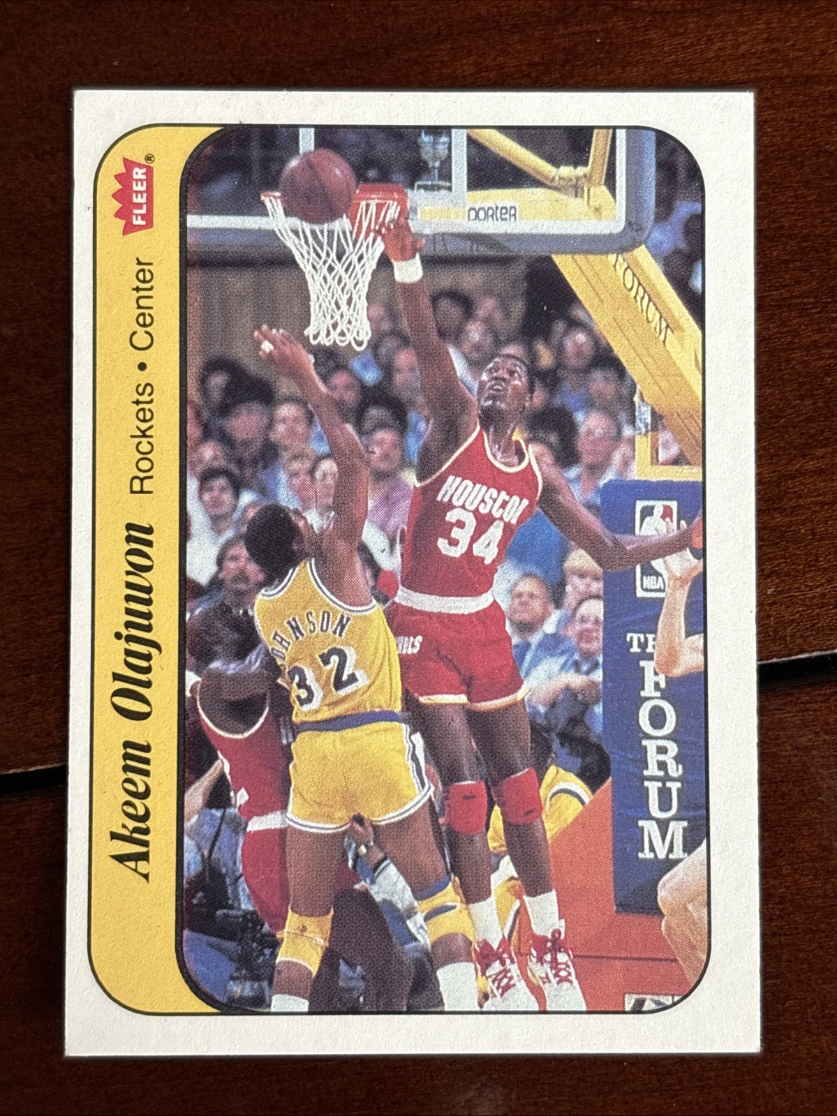 1986 Fleer Sticker Akeem Olajuwon Rookie #9 Rockets