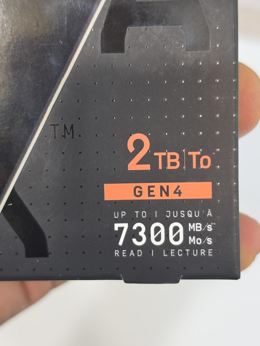 Western Digital WD_BLACK SN850X 2TB NVMe Internal SSD (WDS200T2X0E