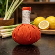Herbal Massage Pack, Thai Massage Ball, Moxibustion Chinese Medicine Warm