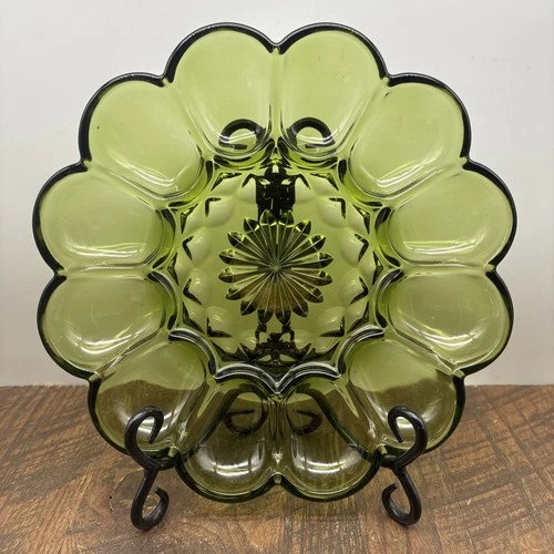 Vintage 1972 Anchor Hocking Fairfield Avocado Green Egg Plate