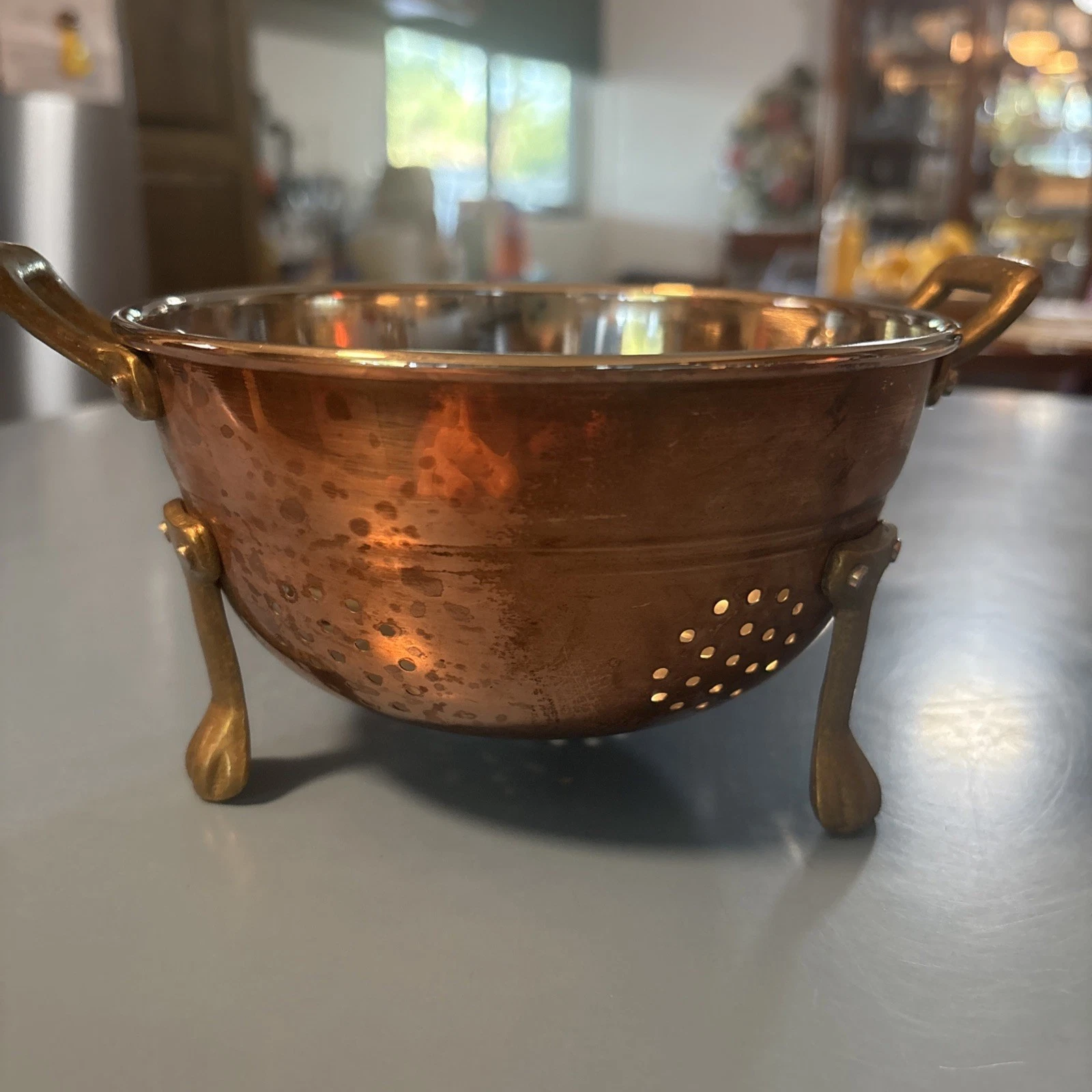 Vintage Copper Colander Brass Handles & Claw Feet Strainer - Stainless Interior
Opens in a new windo