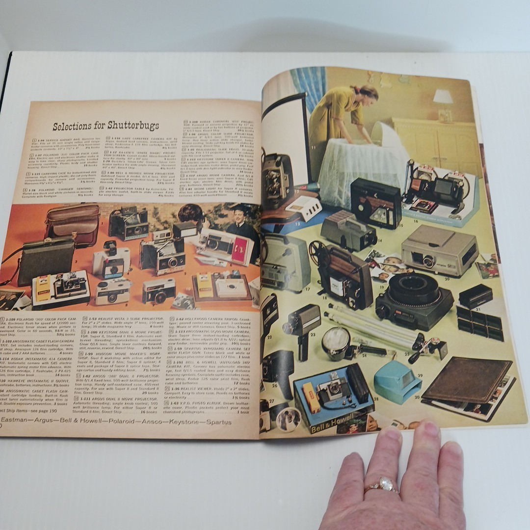 Vintage 1969 Top Value Stamps Family Gift Catalog Amazing MCM Decor Fashion toys