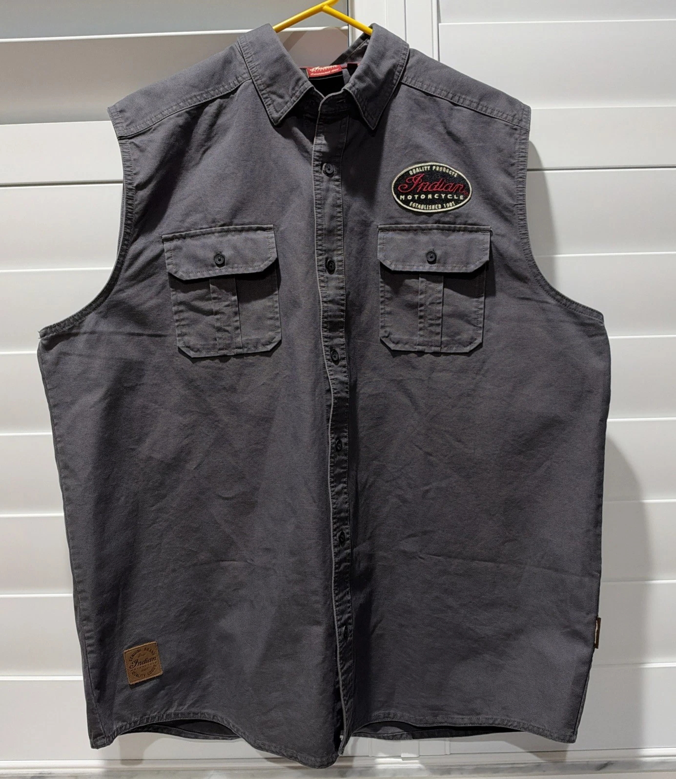 Indian Motorcycle Men's Gray Button Front Vest XL Embroidered Official Licensed - product detail image 1
