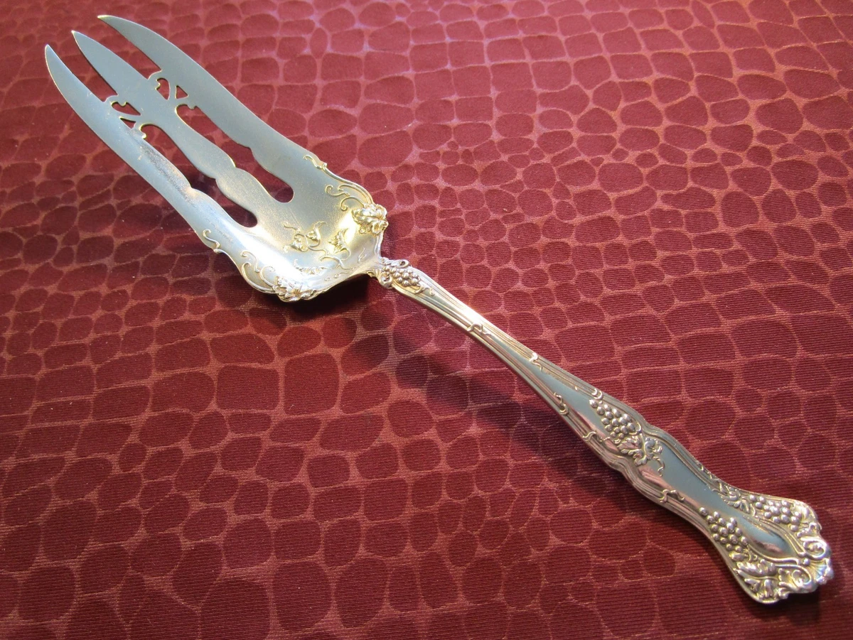 1847 Rogers Bros Antique Silver Plated Cakes/Pie Servers for sale