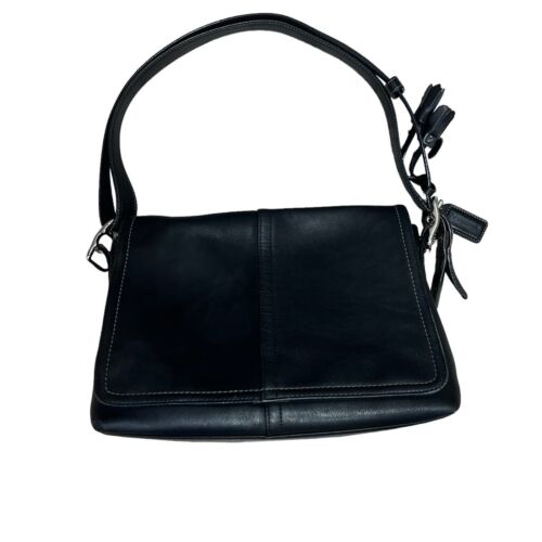 Coach 10204 Black Leather Shoulder Bag Interior Exterior Pockets