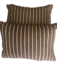 Ryan Studio Designer Linen & Silk Lumbar Feather Dot Design Pillows set Of 2