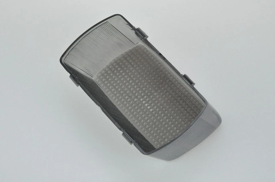 Lente de lanterna traseira e lente de seta compatível com SUZUKI 89-00 GS500E 90-96 DR650 fumê - Imagem 3 de 4