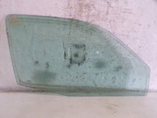 Vitre Latérale Renault Clio 2 Phase 2 3 Portes 43R000929 Avant Droite F87549