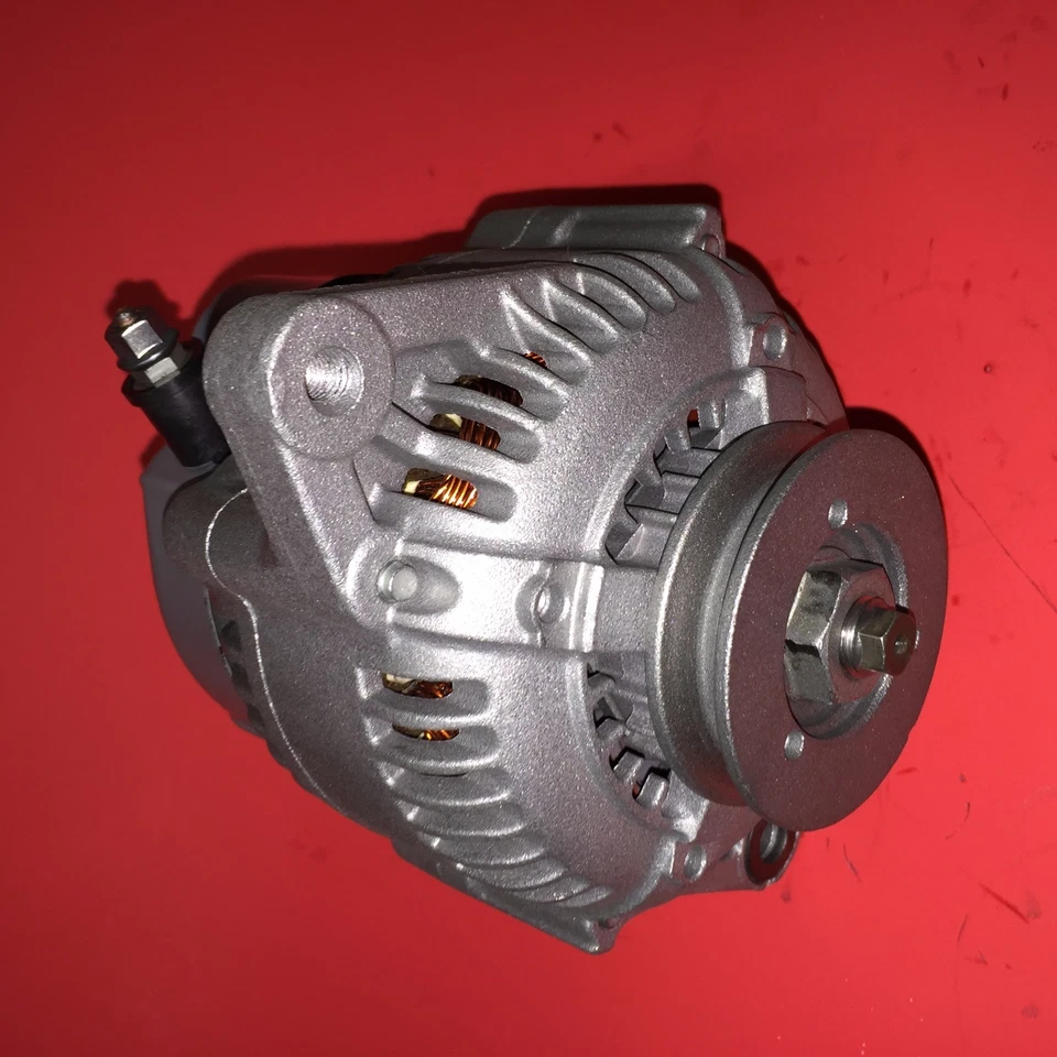 1990 Toyota Pickup  4cly 2.4 liter  60AMP Alternator with Warranty - Image 4 of 4