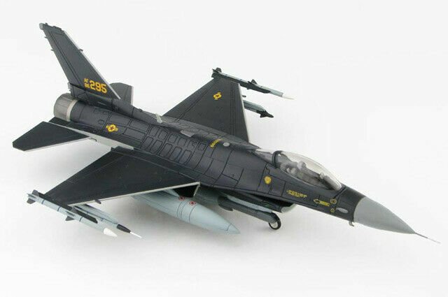 HOBBY MASTER HA3871 1/72 F-16C Falcon Post Depot Ferry Scheme USAF 354th Wing