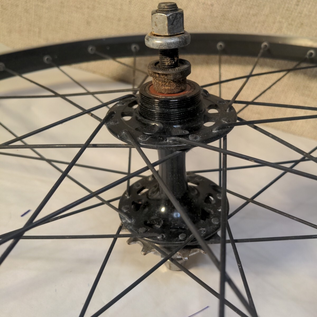 Sun Rims Rhyno Lite 559x27 32-Spoke 26" Mtn Bike Rear Wheel Origin 8 Hub