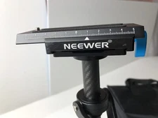 Neewer Carbon Fiber 24"/60cm Handheld Stabilizer with Quick Release Plate
