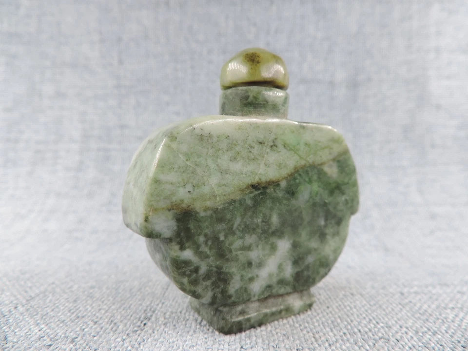 Exquisita botella de tabaco de jade hetiano de naturaleza china tallada a mano A1 Foto 3 de 4
