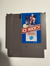 Ice Hockey (1988)(NINTENDO ENTERTAINMENT SYSTEM)(NES)(TESTED)