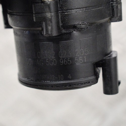 VW GOLF VII 5G1, BQ1, BE1, BE2 2012 Zusatzwasserpumpe 5G0965561