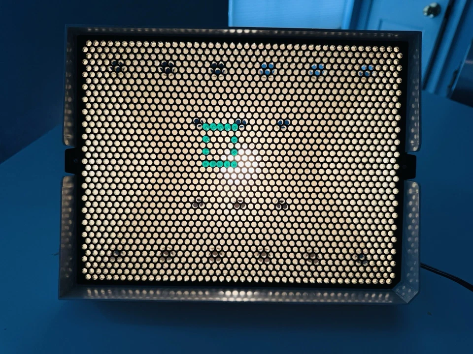 Old Vtg 1967 5455 Lite-Brite Hasbro Toy Game In Original Box W/ Pegs & Papers - Image 3 of 4