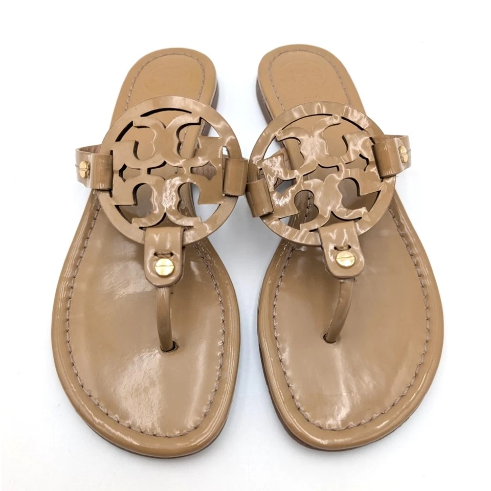 Sandalias de tanga Tory Burch Miller charol para mujer marrón tostado talla US7M EU38 Foto 3 de 4