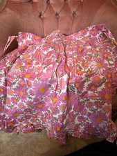 Vintage Half Apron Pinny 1960’s Pink Daisy Floral  Ruffled Hem Granny Chic
