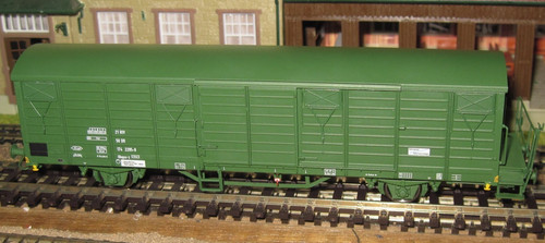 BRAWA 49914 - Spur H0 - Gedeckter Güterwagen Gbqss - Post - DR - Ep. IV | Condition: Neu