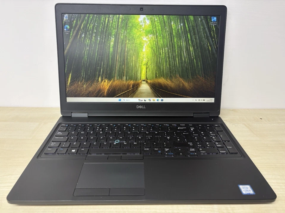 Dell Latitude 5590 · i5-8250U · 8GB · 256GB, photo 1 of 5