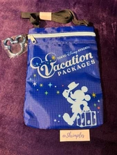 TOKYO DISNEY Vacation Package Exclusive FANNY PACK Bag Mickey Carabiner NEW
