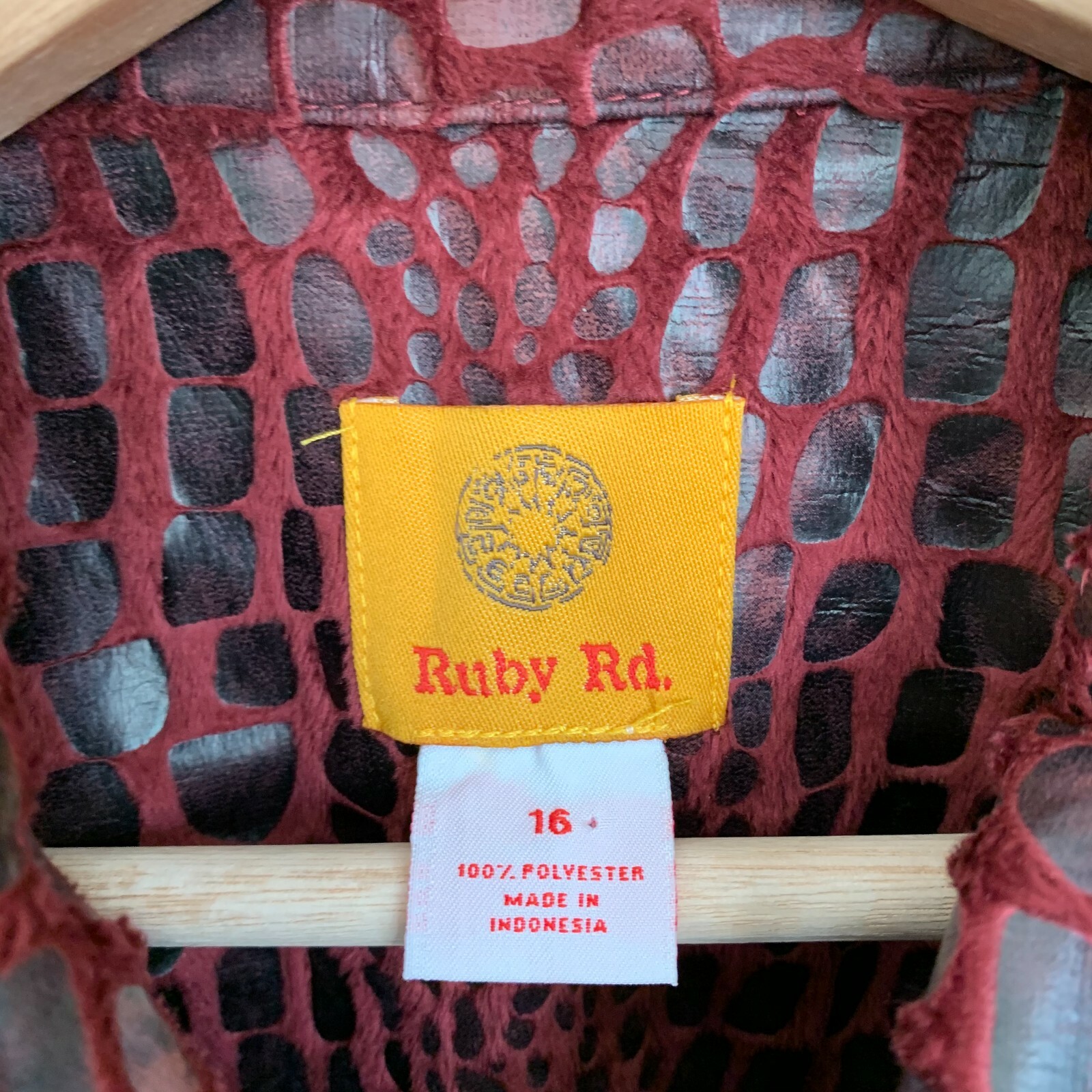 Ruby Rd. Jacket Burgundy Croc Print Collared Zip … - image 10