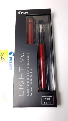 Pilot Fountain Pen LIGHTIVE 142mm 5.6" - 5 Colours Medium Nib Japan New - Picture 2 of 30