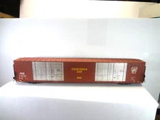 HO SCALE PENNSYLVANIA 8-DOOR 86' BOX CAR #110125 Knuckle Couplers G22