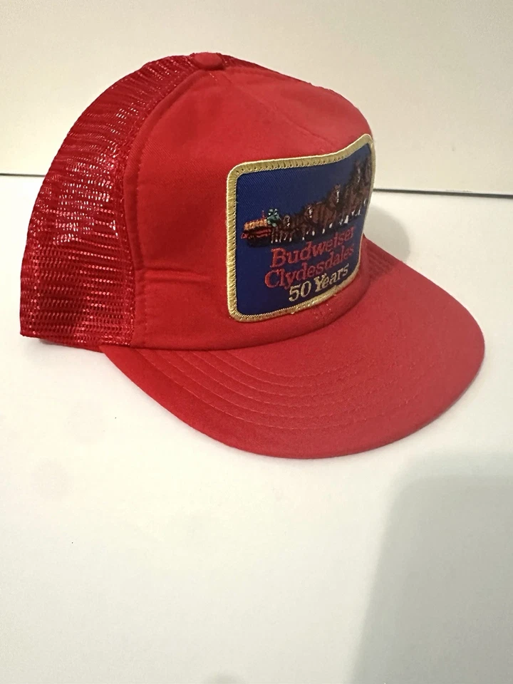 De colección Budweiser Trucker Sombrero Snapback Gorra Parche Clydesdales 50 Años 1982 Cerveza Foto 3 de 4