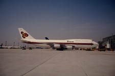 Dia HS-TGD Boeing 747-3D7 Thai 08.08.1993 FRA Flugzeug 35mm gerahmt OP-K12-10